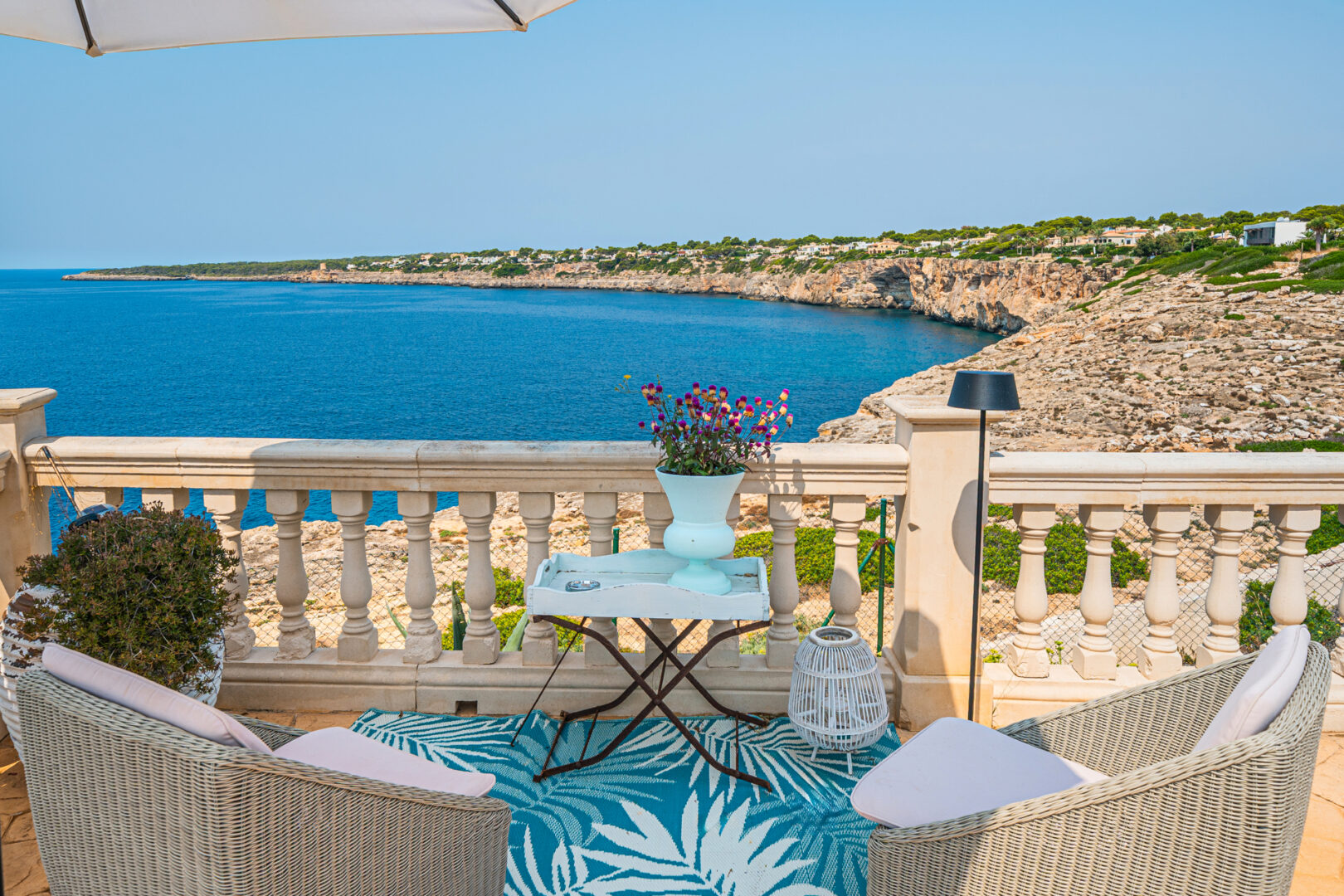 Terrasse mit Meerblick